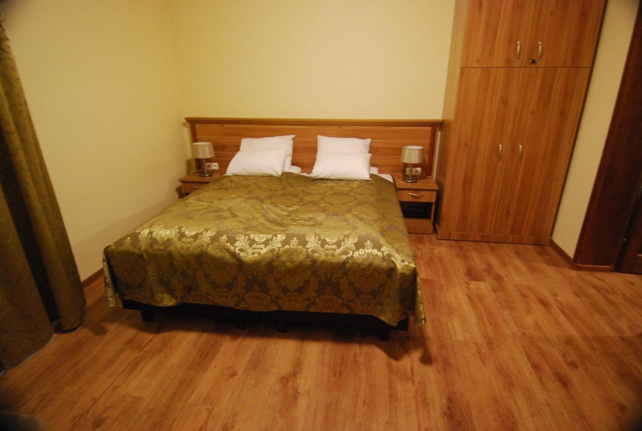Ivanek Guest House Zvíkovské Podhradí 외부 사진